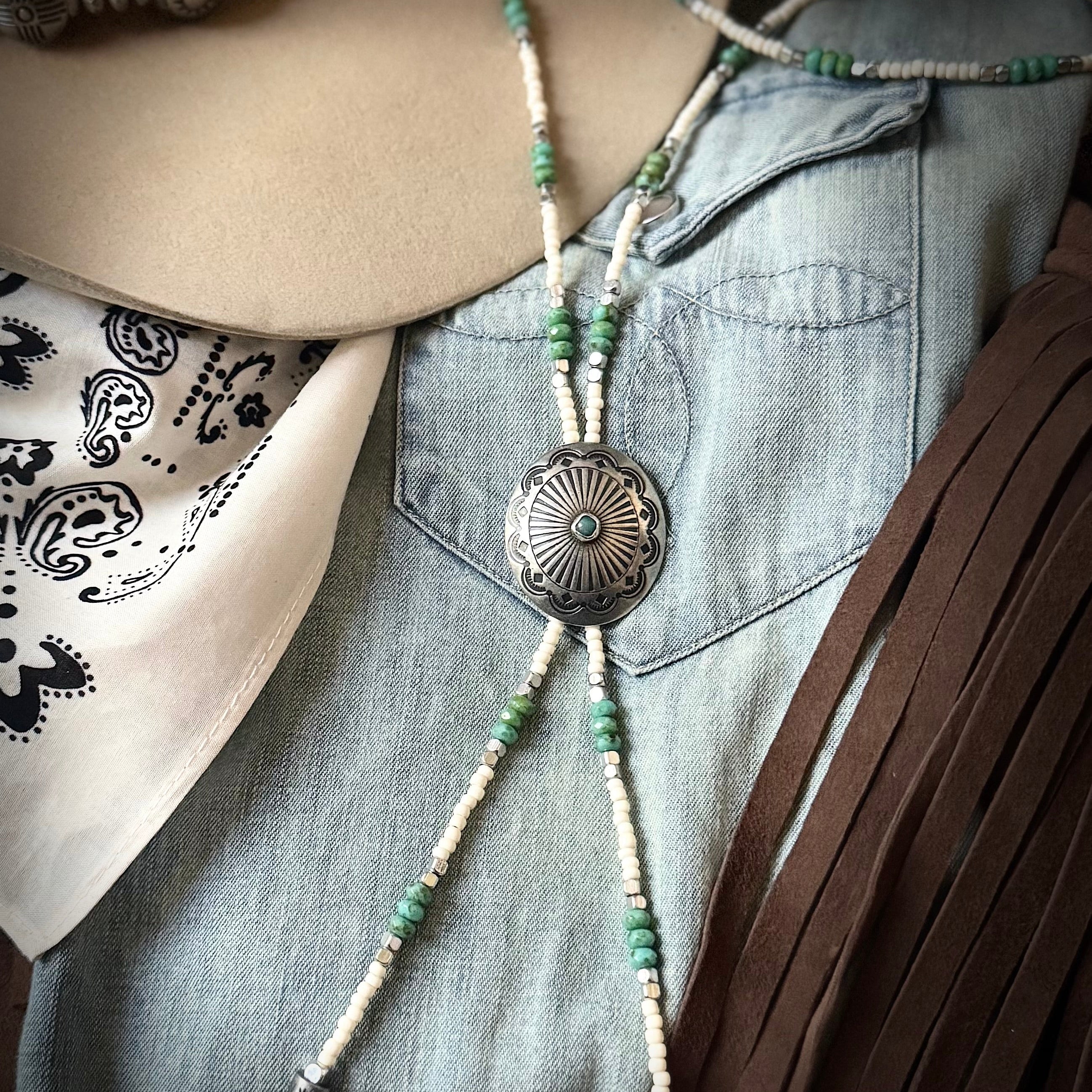 Necklace bolo with turquoise concho on bone, turquoise and antique silver beads